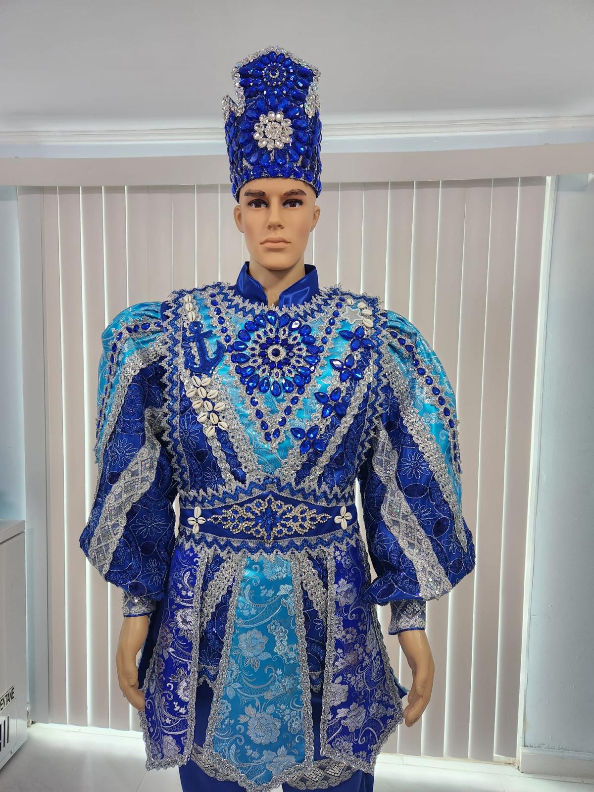 Traje de Santo a medida, Gala + Almuerzo desde $600.00 - Image 2