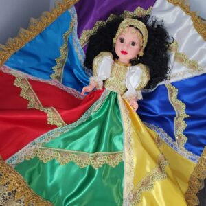 Muñeca 18¨ vestida 7 colores